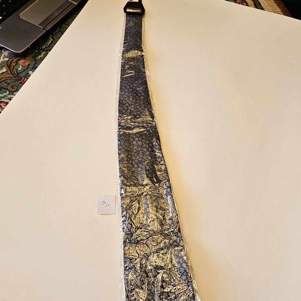 Giorgio Armani Cravatte Blue Silk Floral Jacquard Tie - Made in Italy NWOT